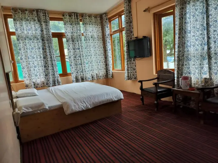 Пахалгам: Sky Light Guest House