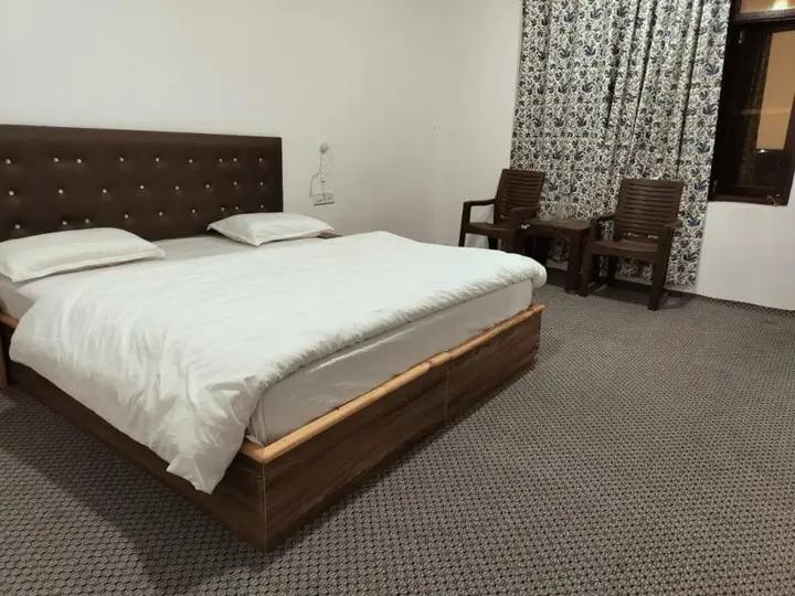 Пахалгам: Sky Light Guest House