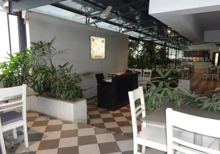 Бангалор: The Urban Hotel