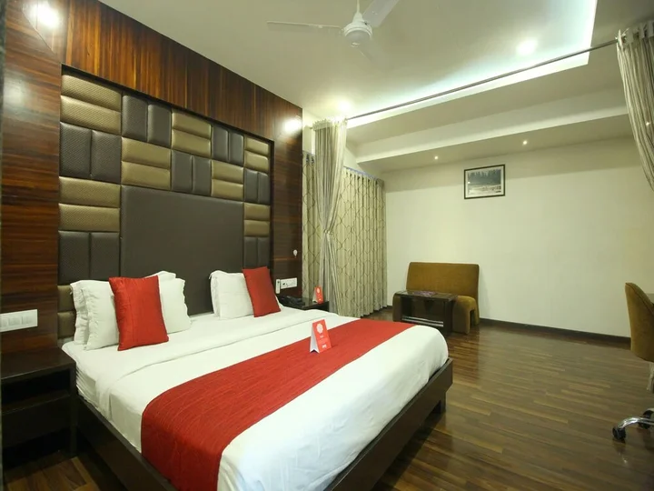 Ахмедабад: Hotel Furaat Inn