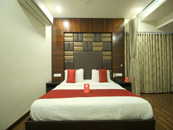 Ахмедабад: Hotel Furaat Inn