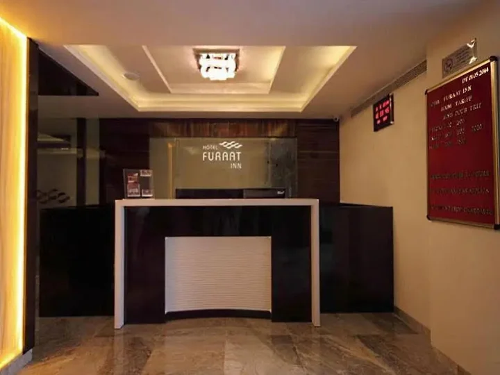 Ахмедабад: Hotel Furaat Inn