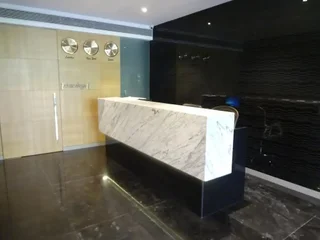 Тхане: Hotel Satkar Grande