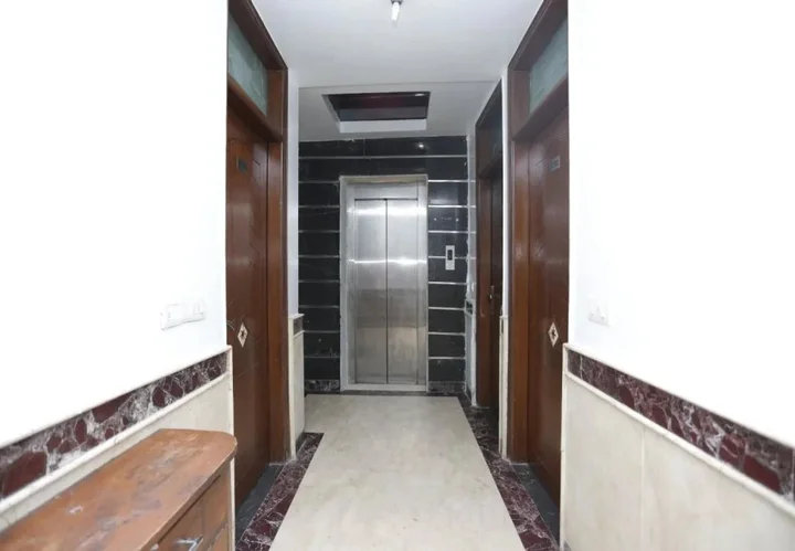 Нью-Дели: Hotel Topaz