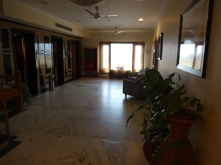 Индаур: Shreemaya Residency