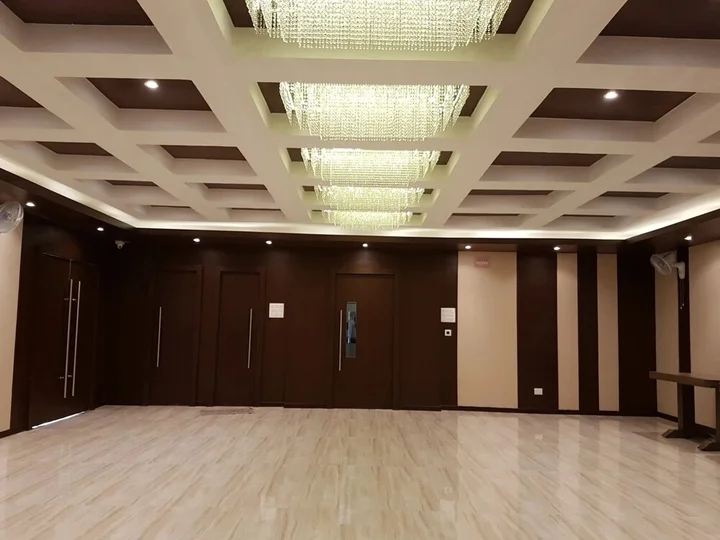 Болпур: Hotel Royal Bengal