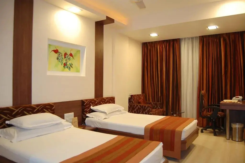 Индаур: Hotel Shreemaya Rnt Marg