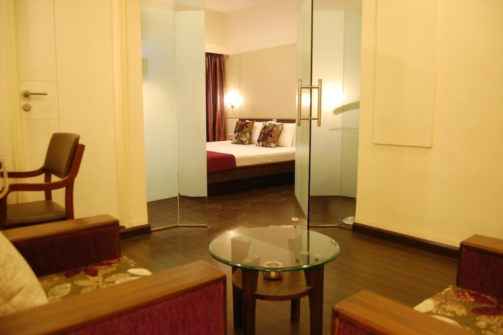 Индаур: Hotel Shreemaya Rnt Marg