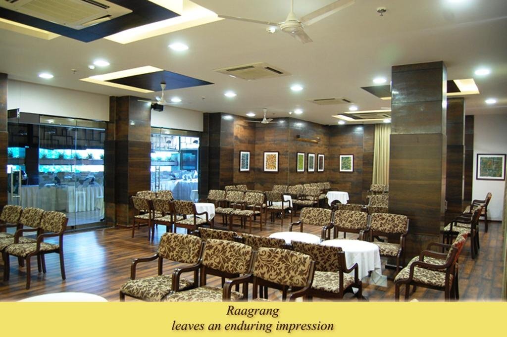 Индаур: Hotel Shreemaya Rnt Marg