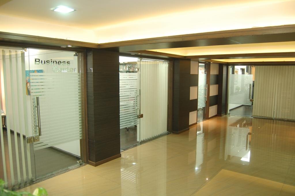 Индаур: Hotel Shreemaya Rnt Marg