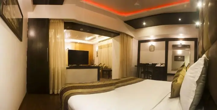 Райпур: Hotel Royale Ambience