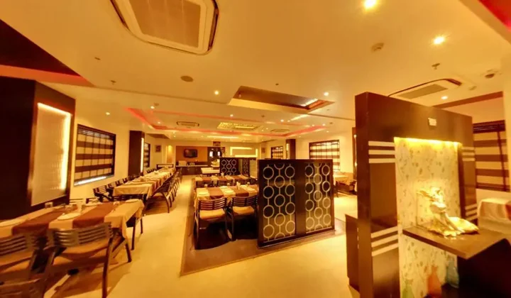 Райпур: Hotel Royale Ambience