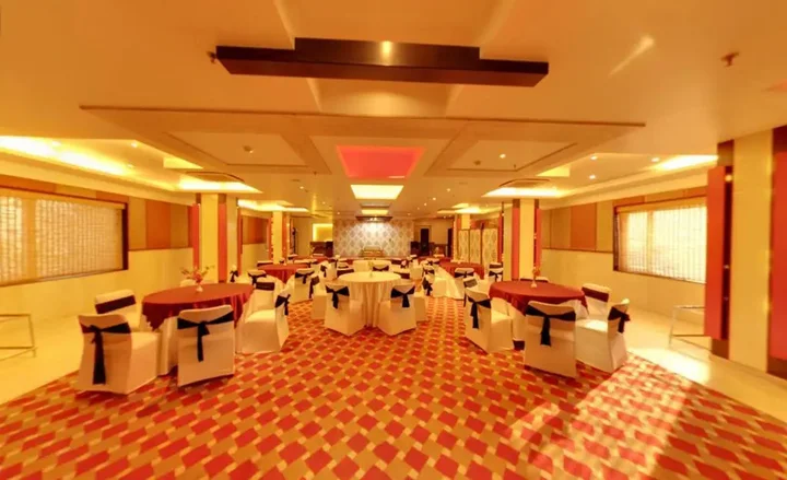 Райпур: Hotel Royale Ambience