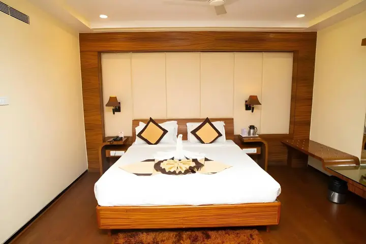 Райпур: Hotel Simran