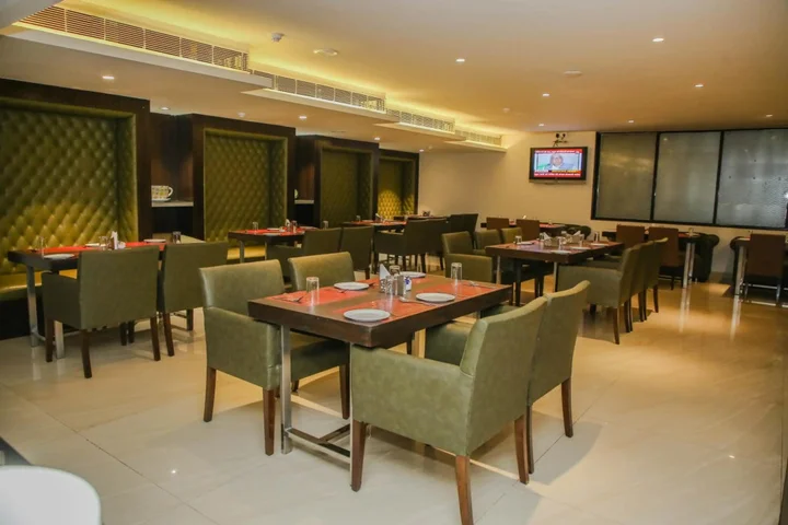 Райпур: Hotel Shamrock