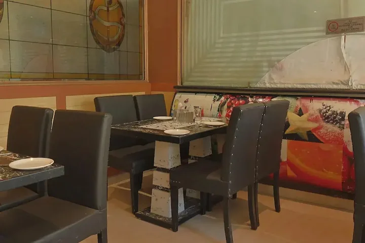 Бхопал: Hotel Sudarshan Palace