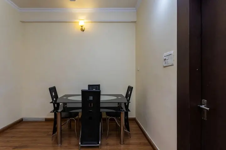 Бхопал: Swistar Serviced Apartments