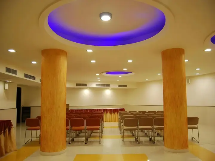 Ахмедабад: Hotel The Westend