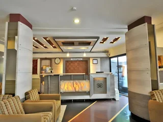 Ахмедабад: Hotel The Westend