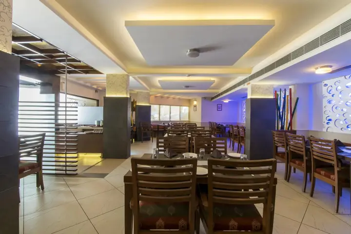 Ахмедабад: Hotel The Westend