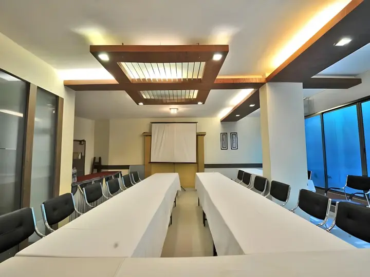 Ахмедабад: Hotel The Westend