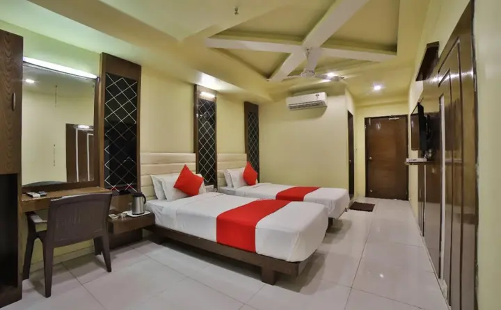 Ахмедабад: Capital O 1967 Hotel Kalash Residency
