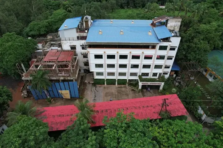 Райпур: Sheetal International Rain Basera