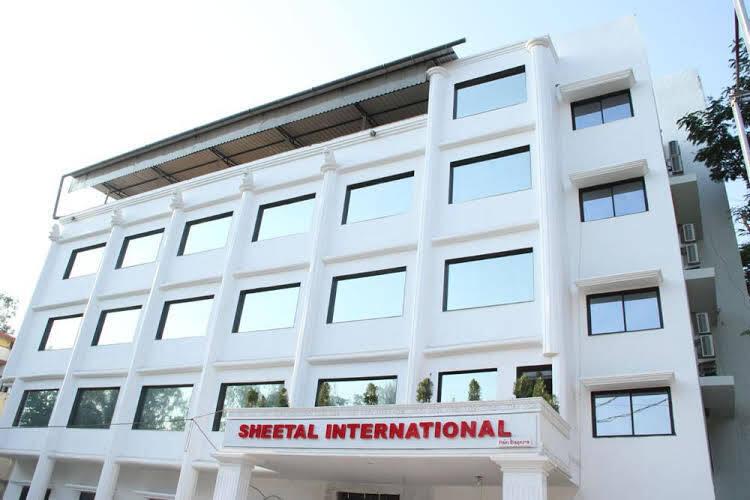 Райпур: Sheetal International Rain Basera