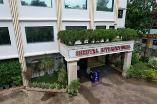Райпур: Sheetal International Rain Basera