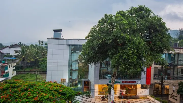 Кумили: Woodside Residency Thekkady