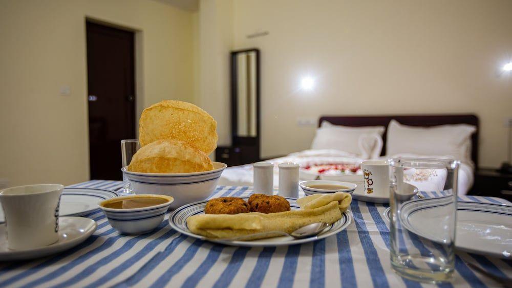 Кумили: Woodside Residency Thekkady