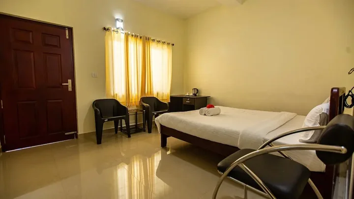 Кумили: Woodside Residency Thekkady