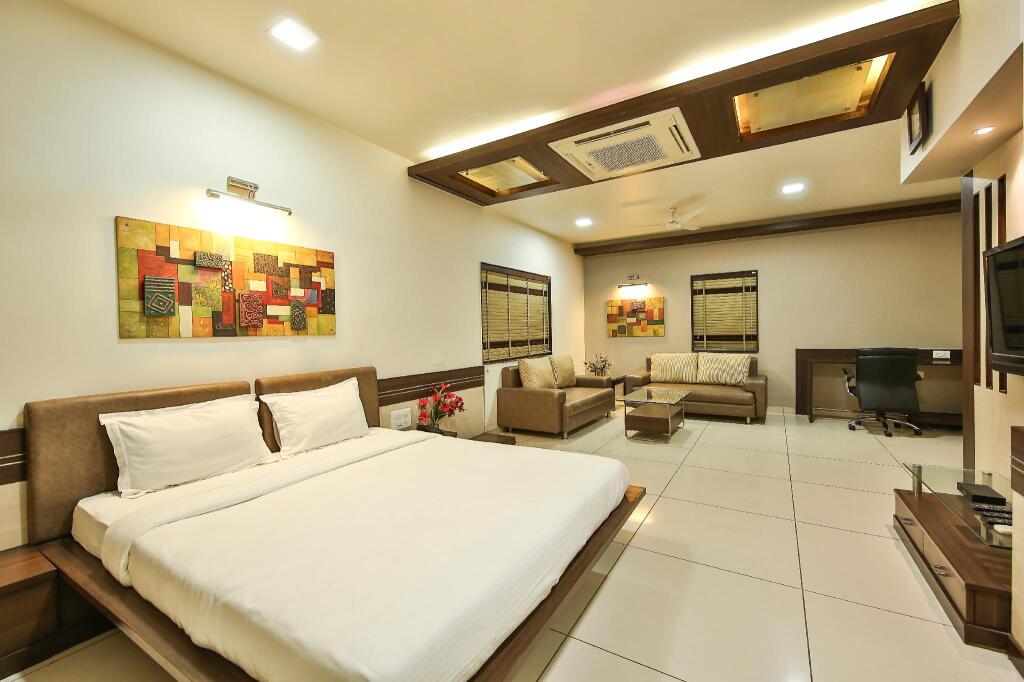 Ахмедабад: Radhe Upavan Resort