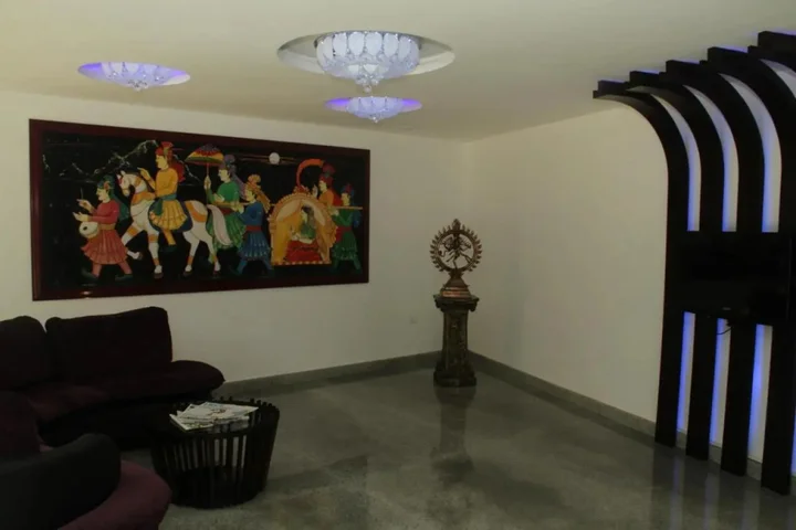 Гуруваюр: Chandana Inn
