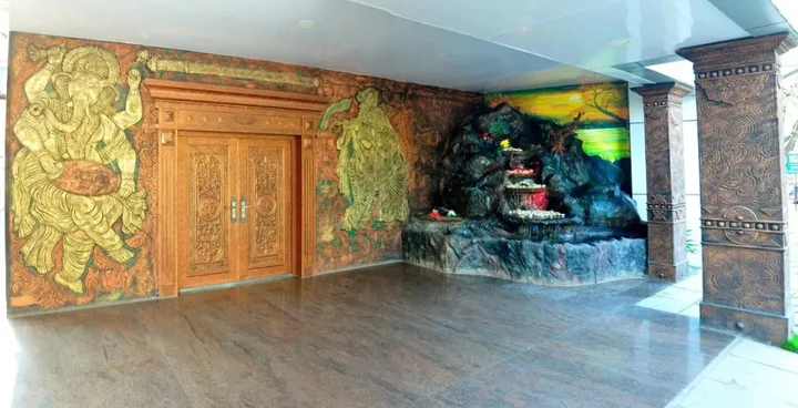 Гуруваюр: Chandana Inn