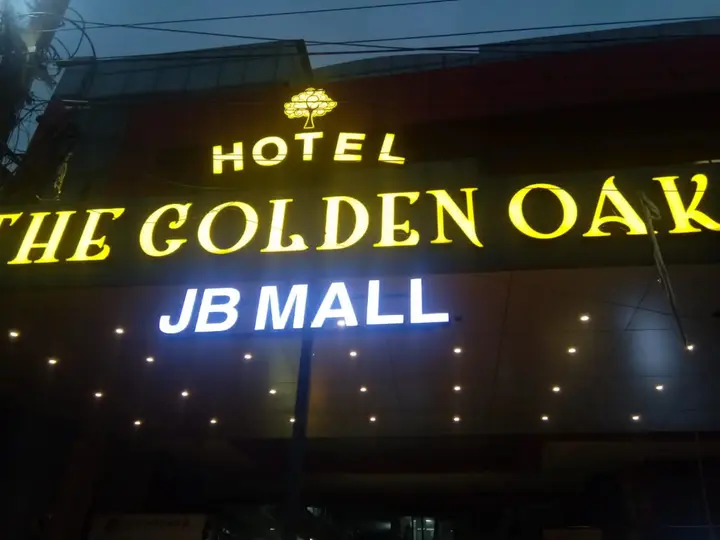 Райпур: Hotel The Golden Oak Central by Citrus Prime