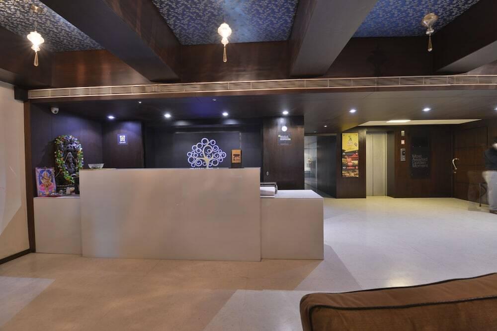 Райпур: Hotel The Golden Oak Central by Citrus Prime