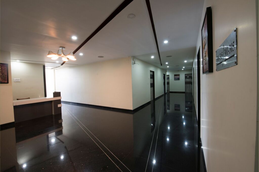 Райпур: Capital O 4155 Hotel The Sudesh