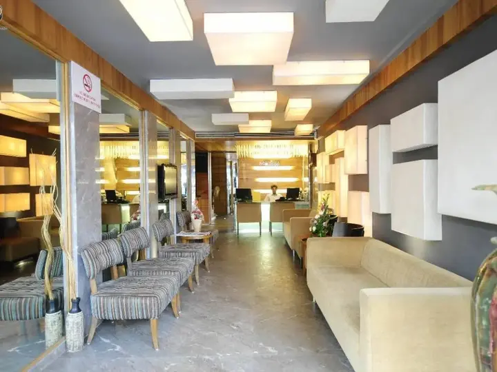 Панаджи: Hotel Salida Del Sol