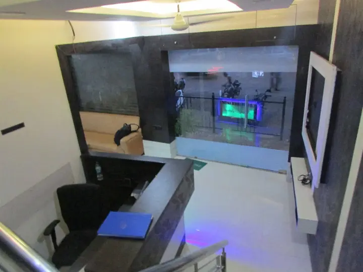 Мумбаи: OYO 328 Hotel Royal Grand