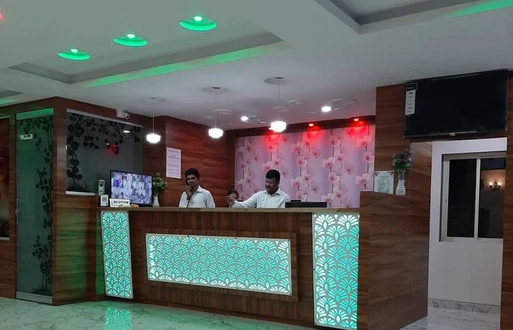 Ширди: Hotel Sai Dwarka Palace