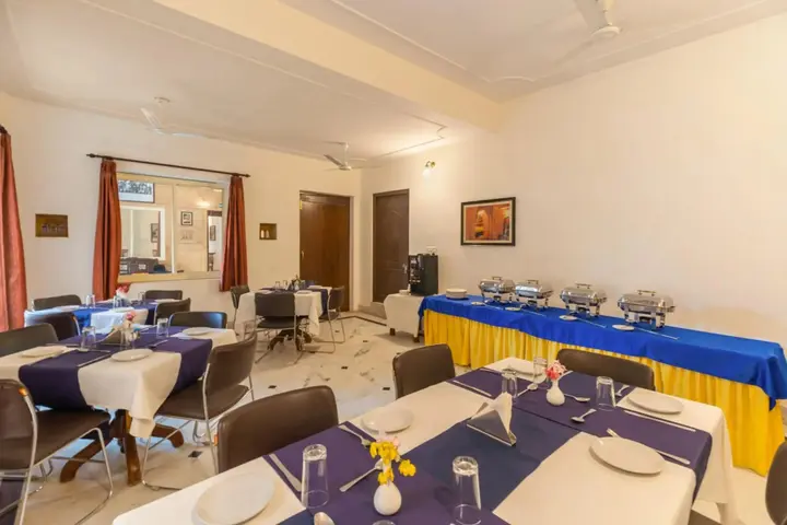 Джайсалмер: WelcomHeritage Kalyan Bhawan