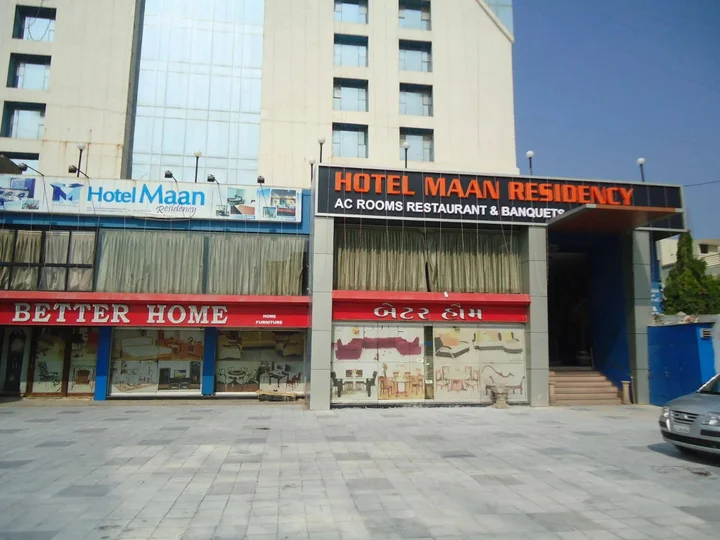 Ахмедабад: Maan Residency Hotel