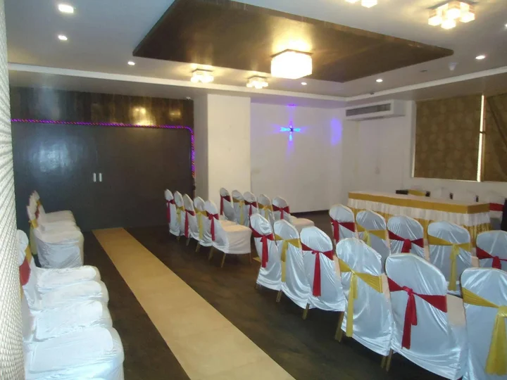 Ахмедабад: Maan Residency Hotel