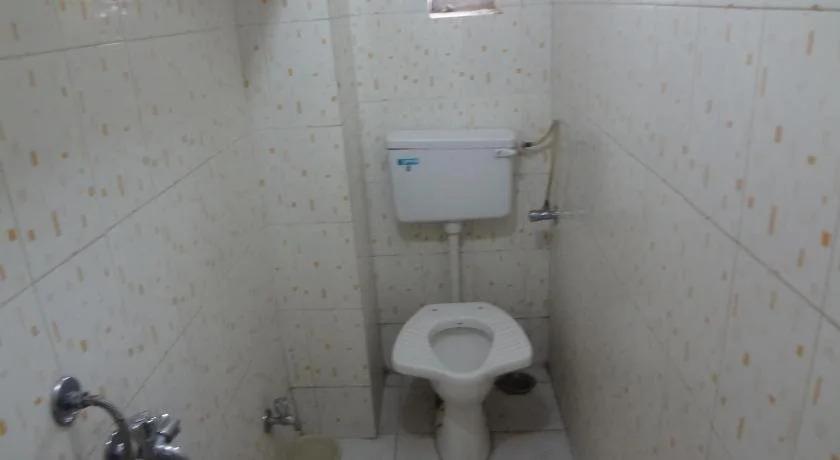 Пуна: Hotel Rajmandir