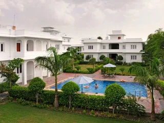 Фатехпур-Сикри: Udai Vilas Palace