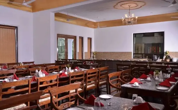 Фатехпур-Сикри: Udai Vilas Palace