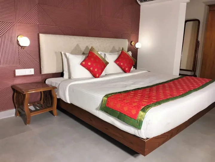 Пуна: Fort JadhavGADH - A GADH Heritage Hotel