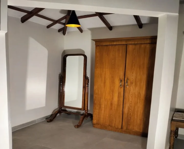 Пуна: Fort JadhavGADH - A GADH Heritage Hotel