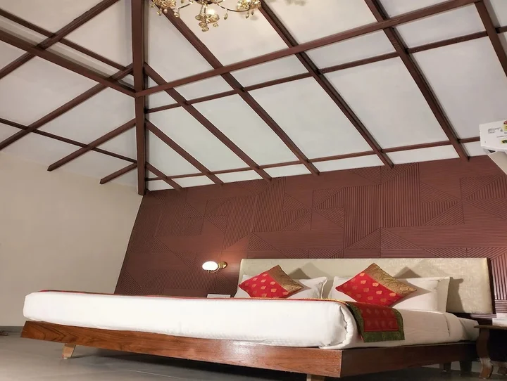 Пуна: Fort JadhavGADH - A GADH Heritage Hotel